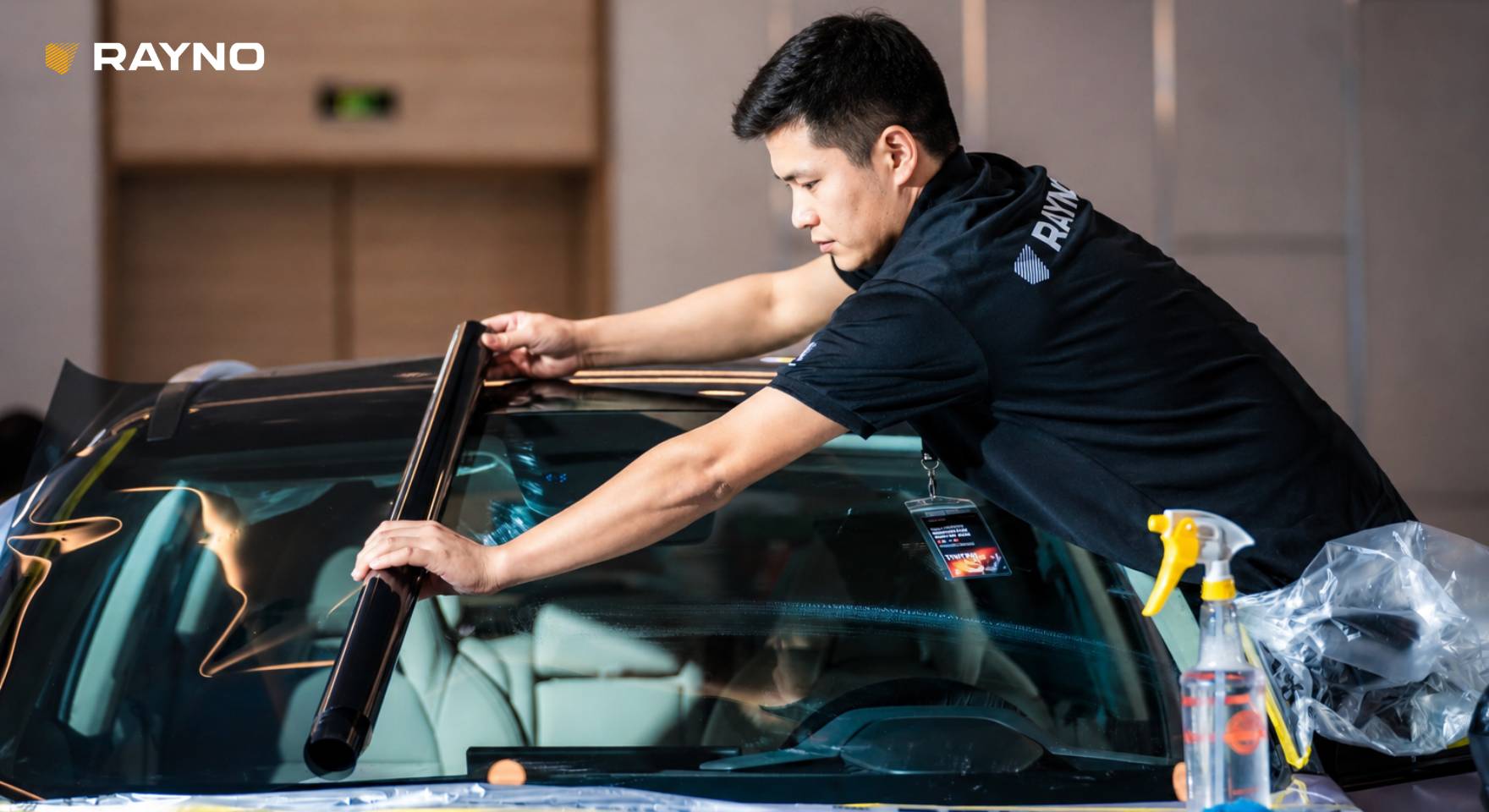 phim cách nhiệt rayno phantom ii f95 cao cấp